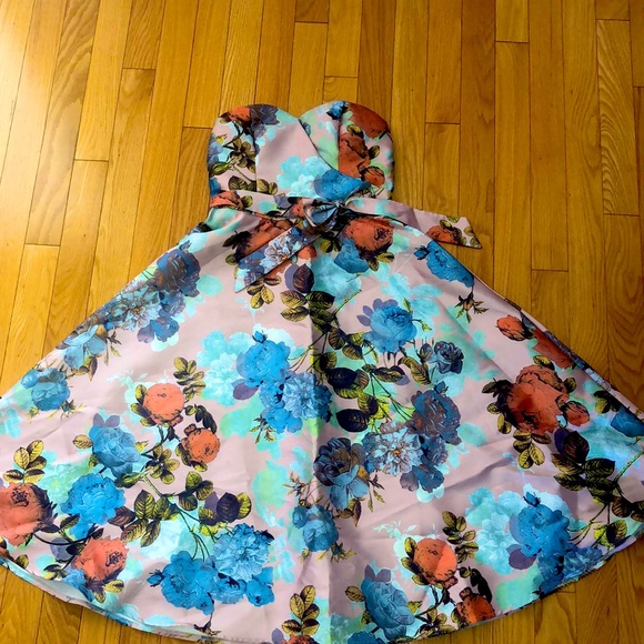 Chi Chi London Dresses & Skirts - Chichi London cocktail dress